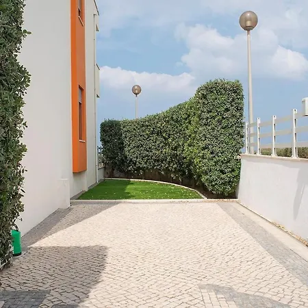 06 - Gorgeous - Stunning Sea View